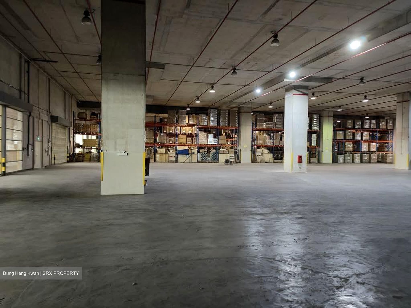 Jalan Buroh (D22), Warehouse #571675151